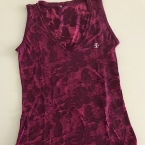 Zumba v neck top